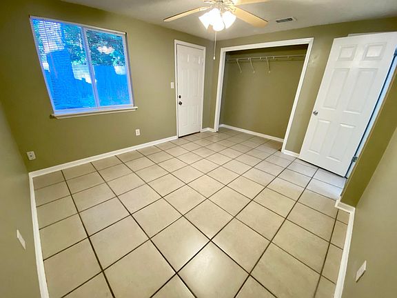 4th image of 2273 Sandpiper St