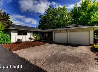 15001 SE Mount Royale Ct, Milwaukie, OR 97267