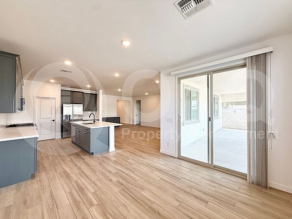 5th image of 16778 W Molly Ln