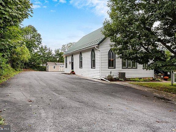 3rd image of 308 4th Ave
