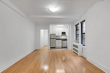 Rented by Cooper & Cooper Real Estate