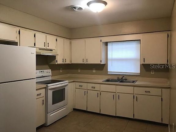 3rd image of 38 E Ella J Gilmore St