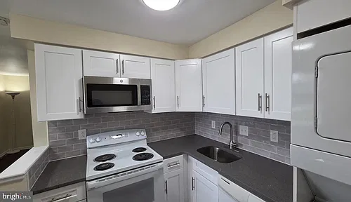 200 Prince Frederick St #M3 Photo 1