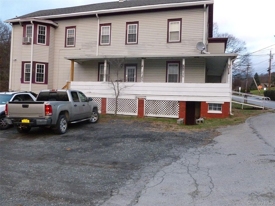 1st image of 19 Main St APT 2