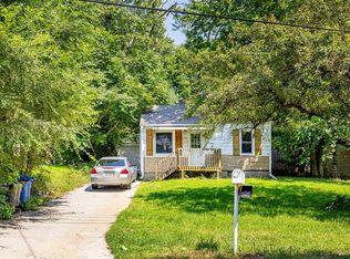 1279 E 36th St, Des Moines, IA 50317