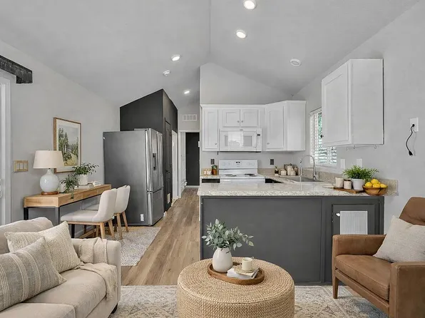 9252 E Broadway Rd #140, Mesa, AZ 85208