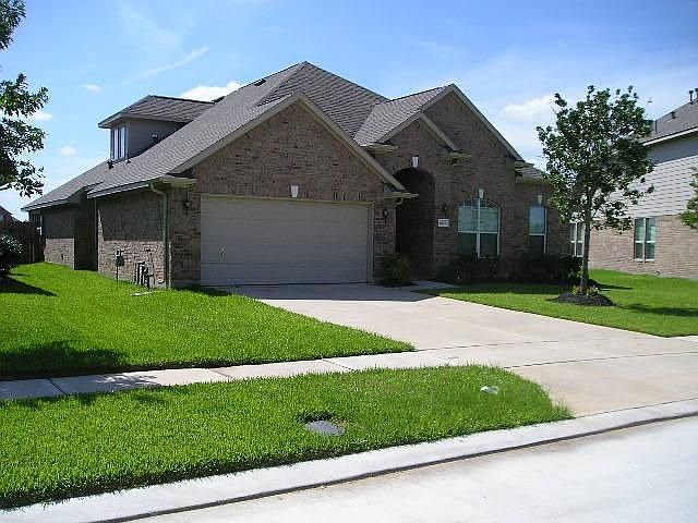 1st image of 11423 Sandermeyer Dr