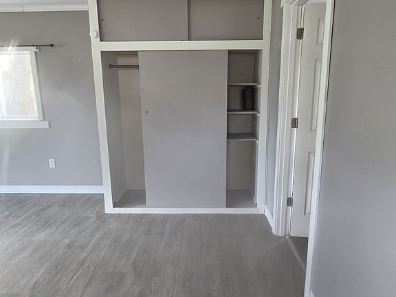 5th image of 512 5th St