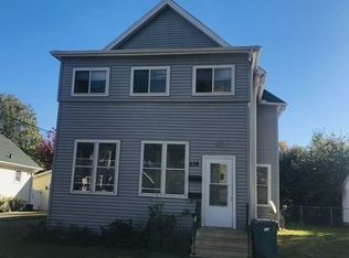 536 Chambers St, Ottawa, IL 61350