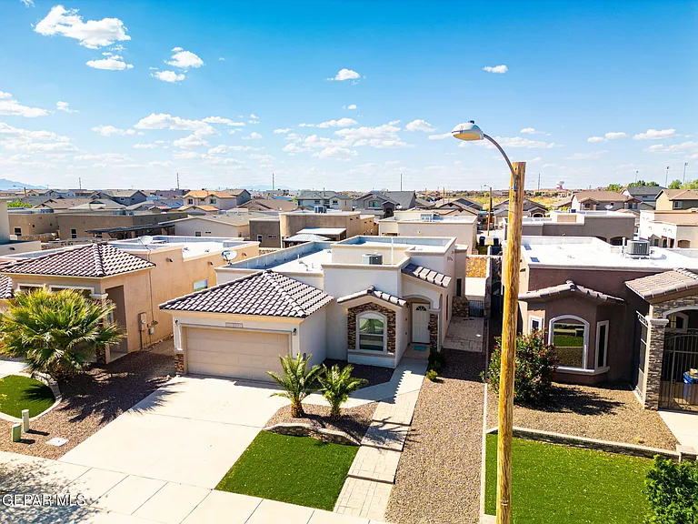 14369 Jonathan K Molina Ct — Photo 6