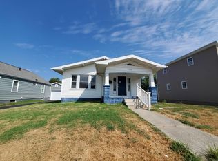 1608 Grand Ave, Washington, IN 47501