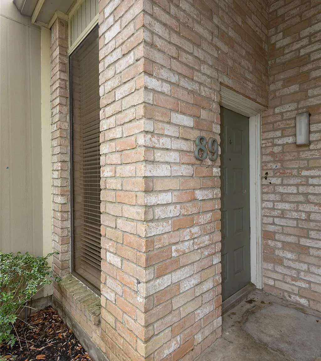 2 bed, 2.0 bath, 1378 sqft, $1,575 — Photo 3