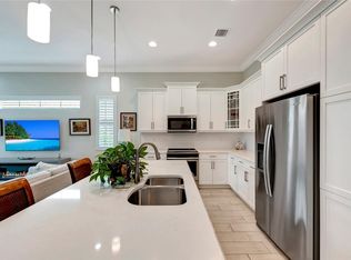 1275 Saint Georges Ln, Vero Beach, FL 32967