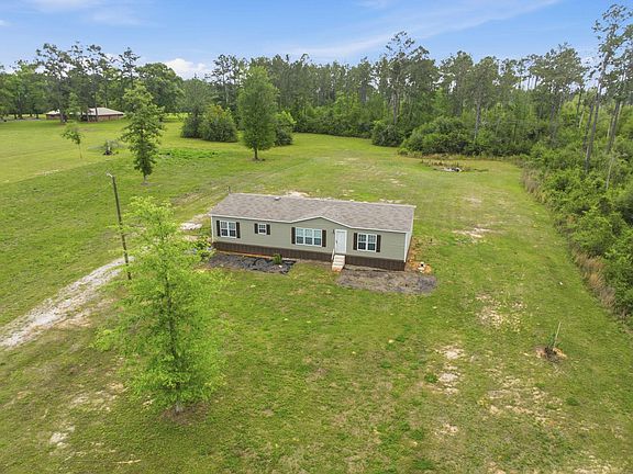 3rd image of 335 Storozyszyn Rd