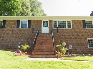 4403 Redbank Rd, Sandston, VA 23150