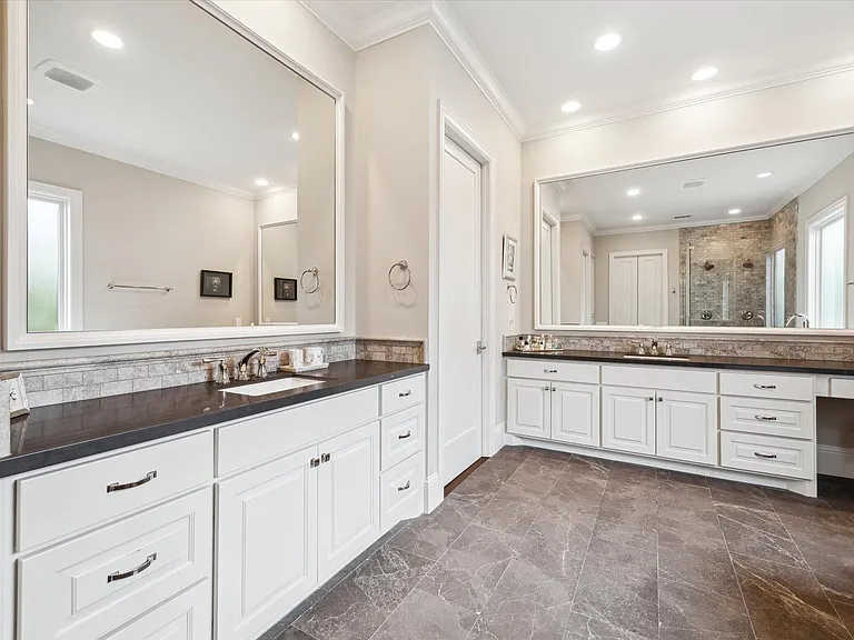 1527 Cunningham Parc Ln — Photo 13