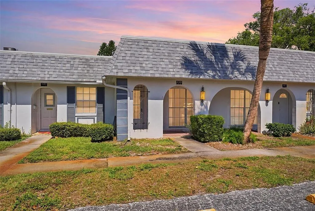 1 bed, 1.0 bath, 624 sqft, $1,295 — Photo 1