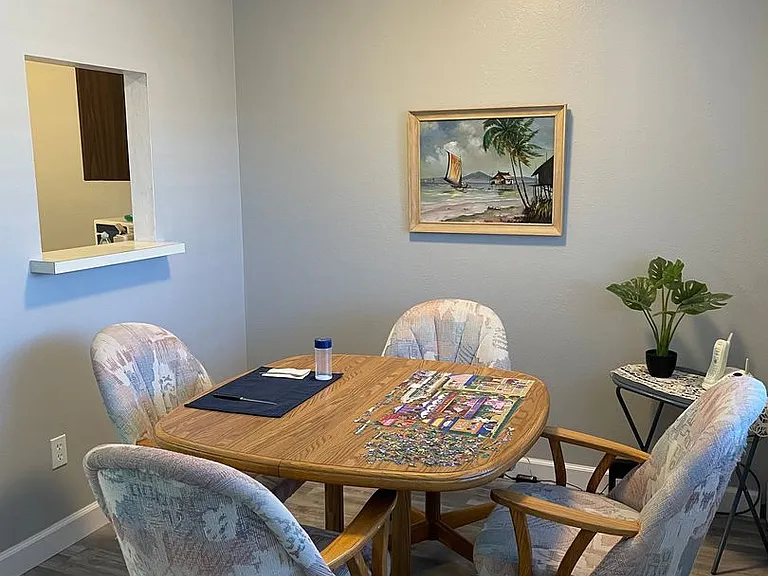 Heather Ridge - Beautiful Remodeled Apartments — Photo 15