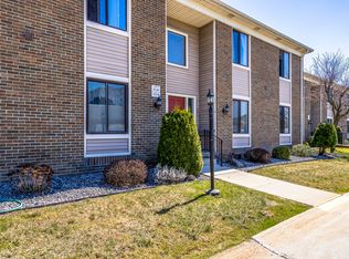 1660 River Rd APT 14, Marysville, MI