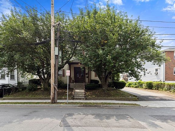 2nd image of 28 Morse St