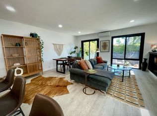 6627 Willoughby Ave, Los Angeles, CA 90038