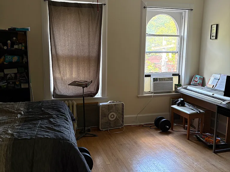 136 Lancaster St — Photo 21