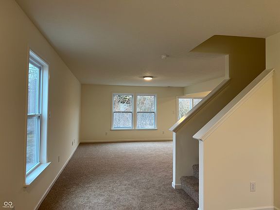 2nd image of 2345 N Liberty Lakes Dr