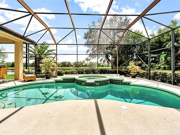 5th image of 550 Stoney Brook Farm Ct