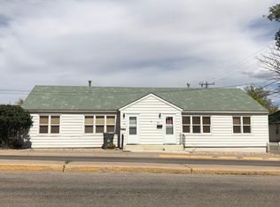 515 3rd St, Rawlins, WY 82301
