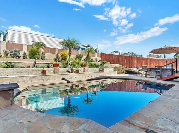 9436 Mast Blvd, Santee, CA 92071