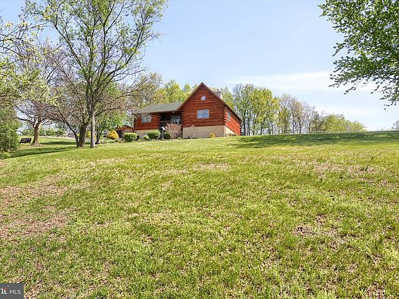 4th image of 15 Sulphur Springs Rd