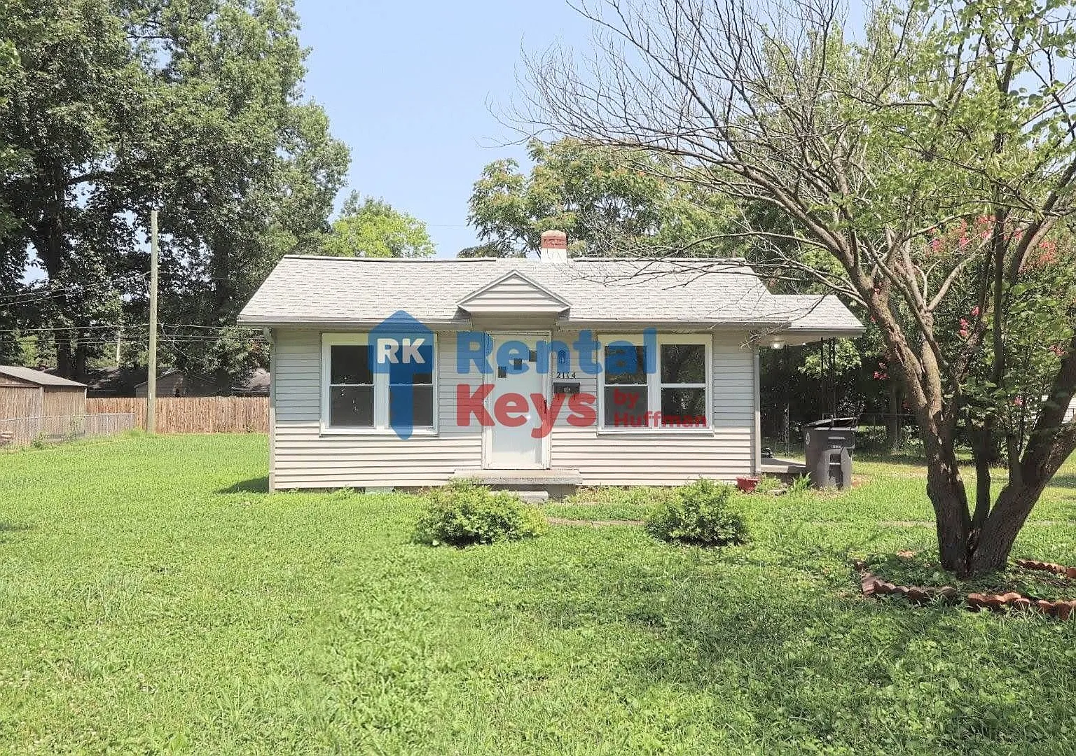 Two Bedroom House — Photo 1