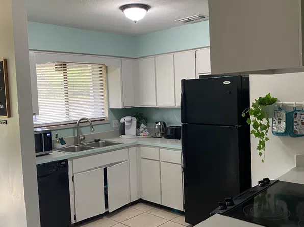 11583 McCormick Rd, Jacksonville, FL 32225