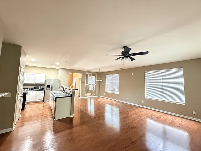 3329 Fernview Dr — Photo 6