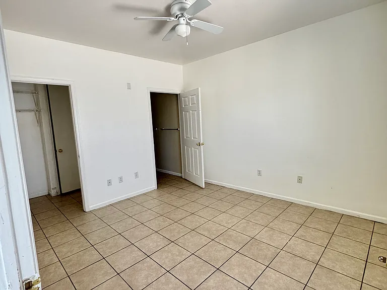 200 Talus Way #302 — Photo 8