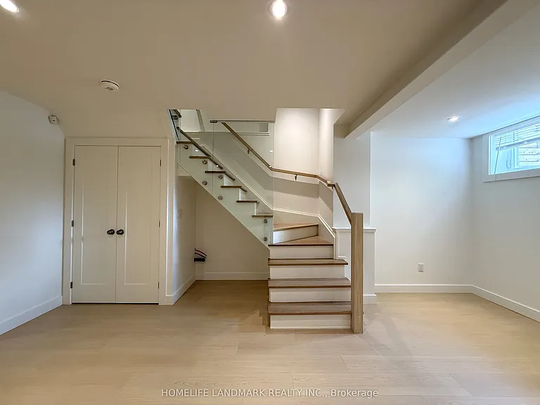 80 Rockwell Ave #1 — Photo 15