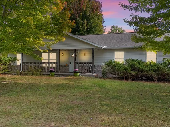 2825 LEAHY AVENUE, Stevens Point, WI 54481