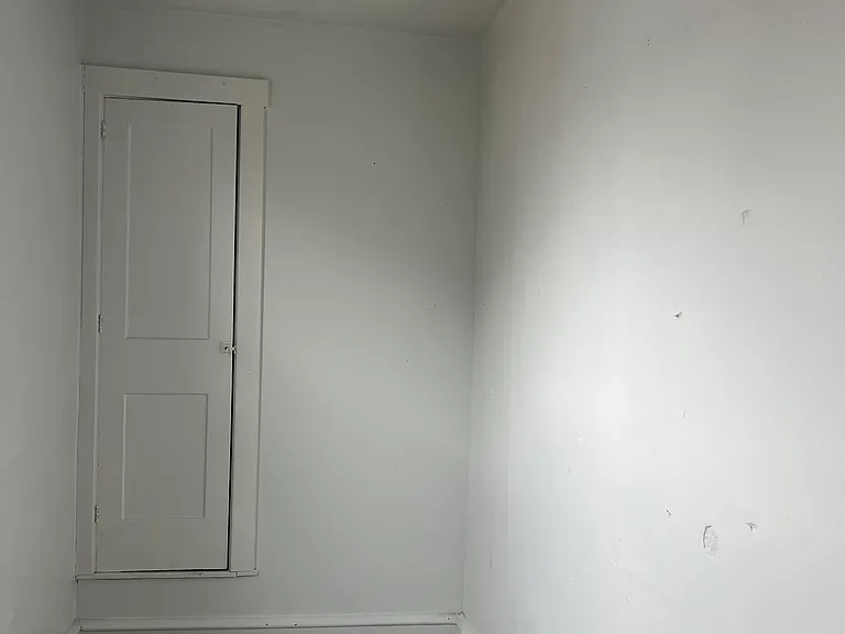 536 Lancaster Ave #2F — Photo 1