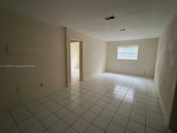 2nd image of 2912 12th Ave