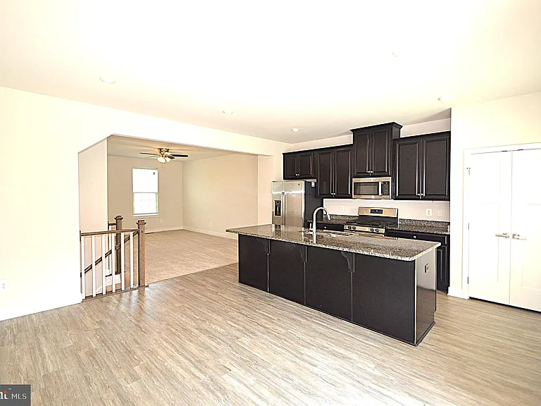 11328 Willow Green Cir — Photo 18