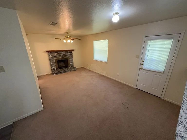 3804 Water Oak Dr — Photo 7