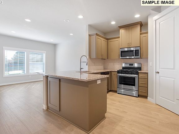 3rd image of 17920 NE 47th Ave #9