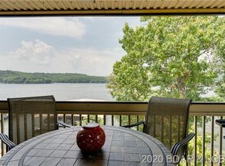 1954 Parkview Loop, Camdenton, MO 65020