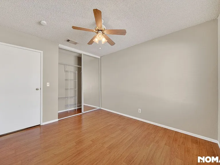 4628 Michillinda Ln — Photo 17