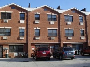 101 Hart St, Brooklyn, NY 11206
