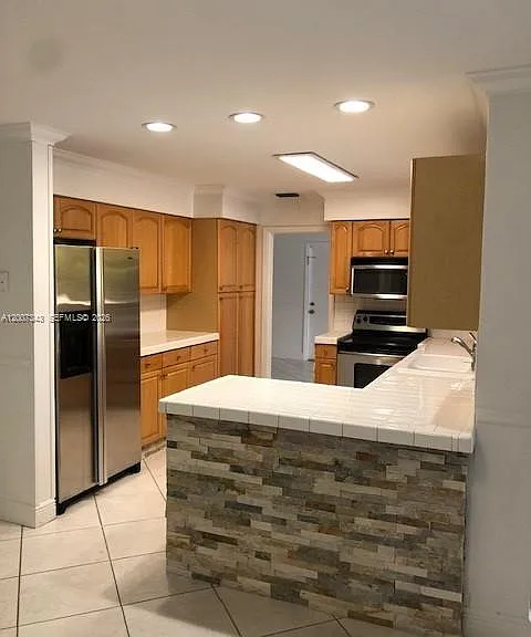 7090 SW 62nd St — Photo 8
