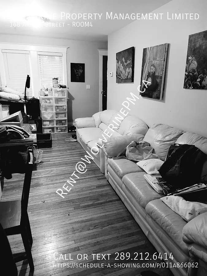 168 Arkell Street Hamilton — Photo 2