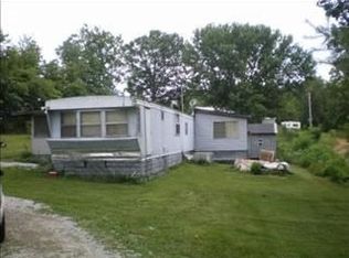 570 Claysville Rd, Crossville, TN 38571