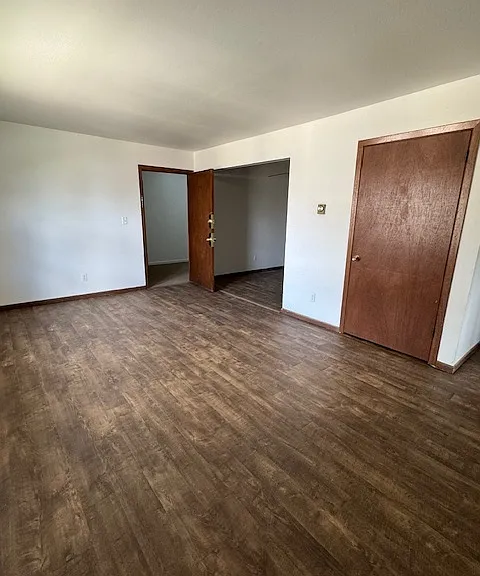 4456 Carthage Dr — Photo 5