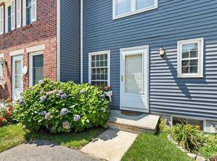 35 Gooseneck Ln #43, Swampscott, MA 01907